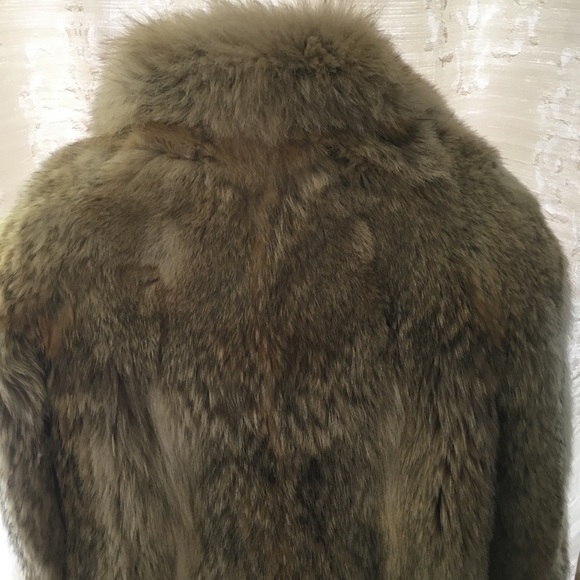 Coyote fur coat - Picture 7 of 14